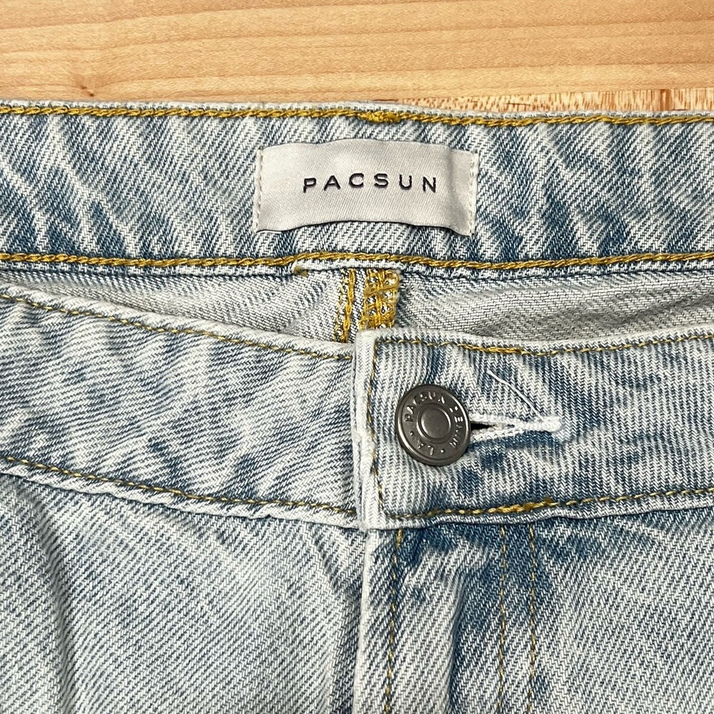 PacSun Low Rise Girlfriend Wide Leg Jeans Light Wash Size 31 - Picture 7 of 11